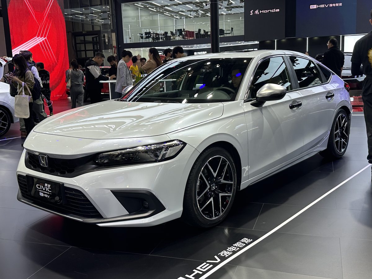 2023 Honda Civic Sport — photo 2