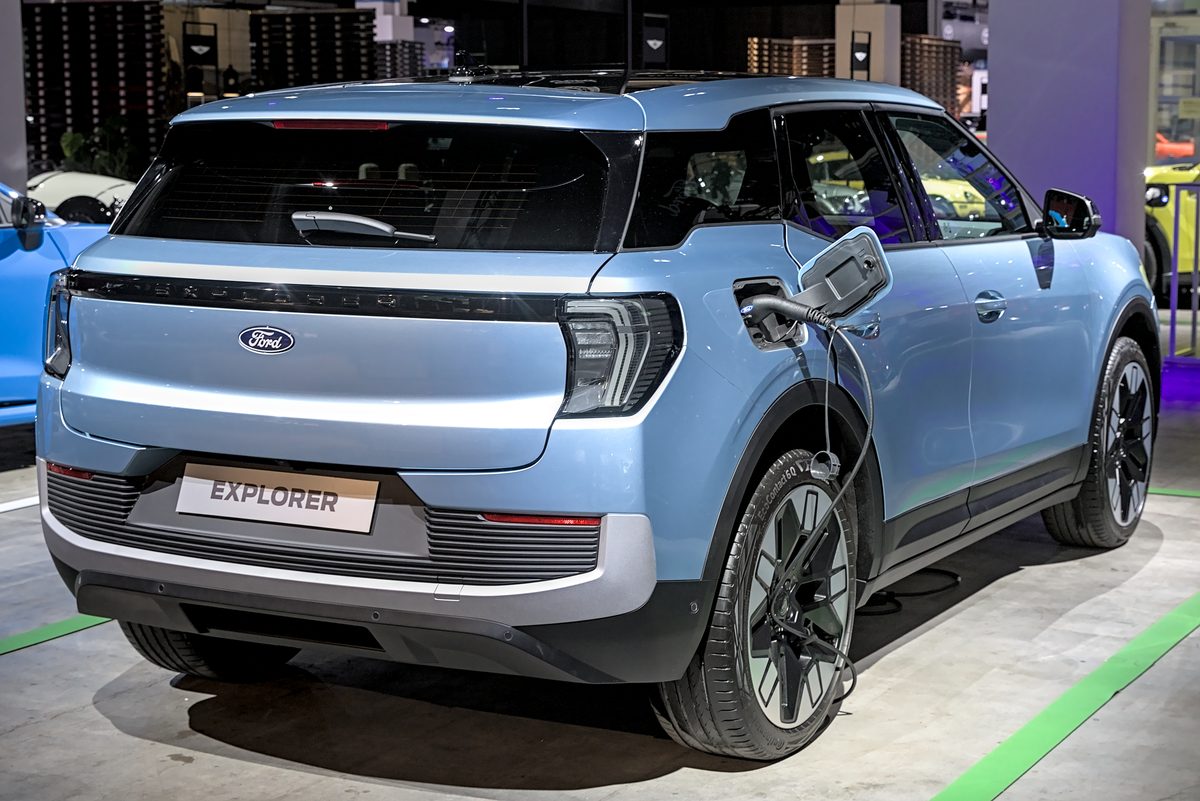 2023 Ford Explorer ST-Line