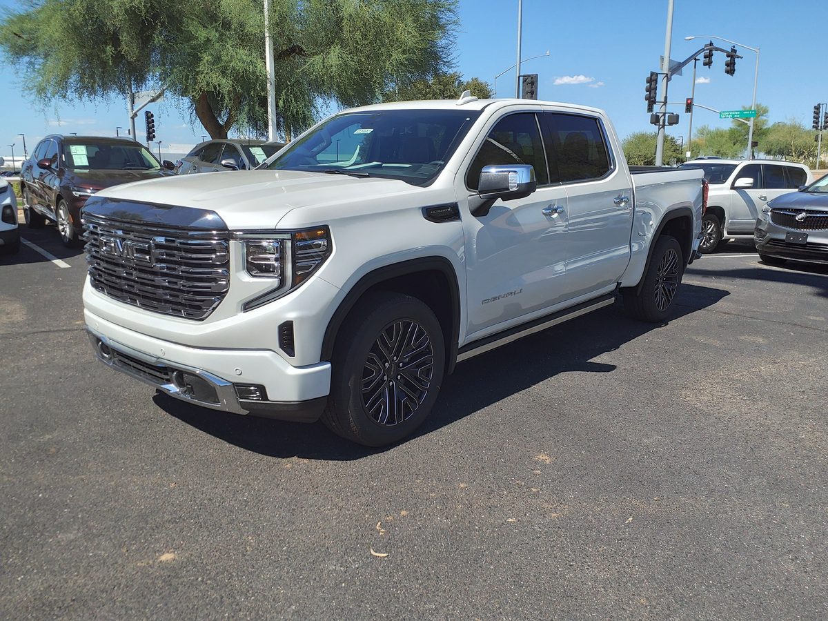 2022 GMC Sierra 1500 SLT Crew Cab
