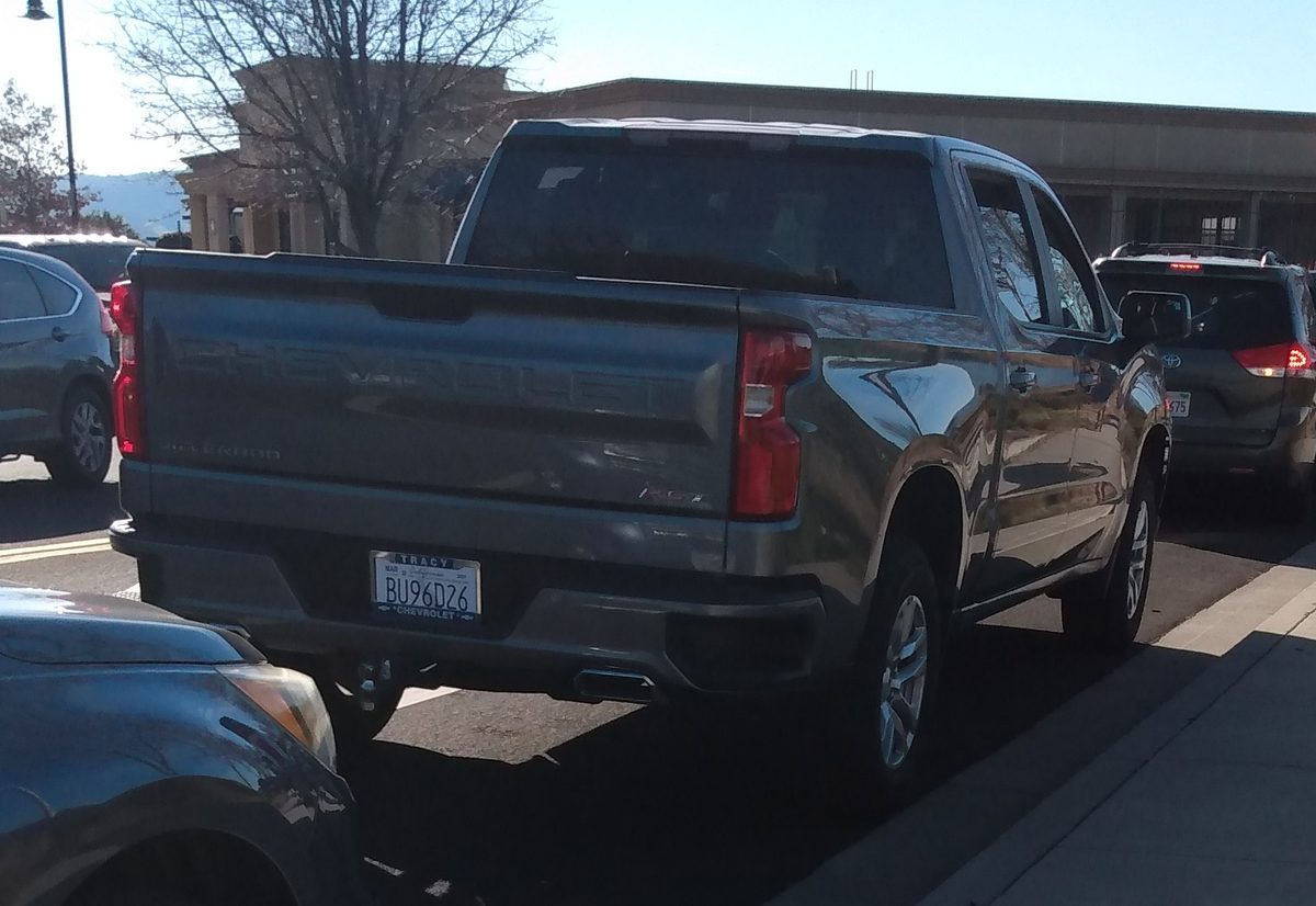 2022 Chevrolet Silverado 1500 LT Crew Cab